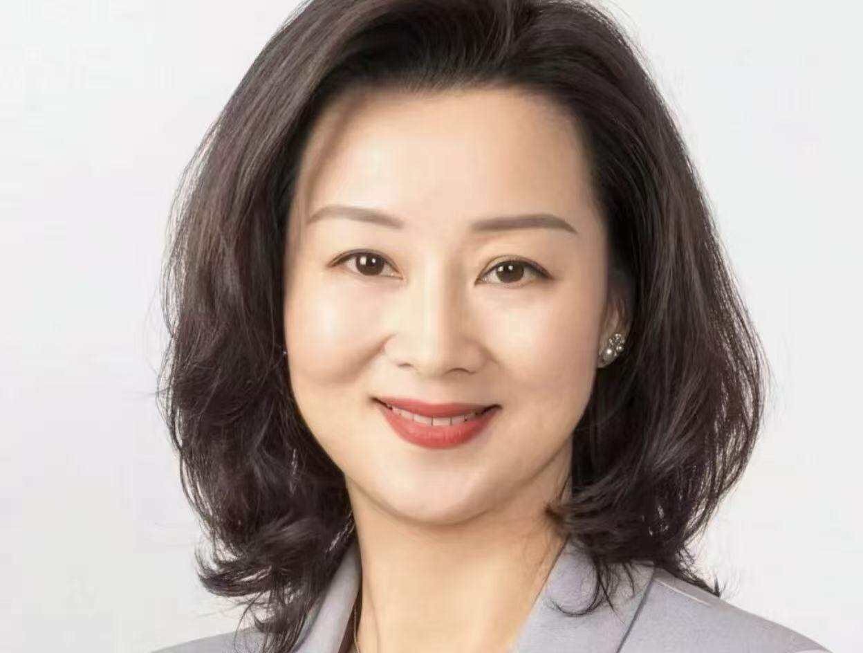 AI重塑商業,信任決定未來商業能走多遠丨Visa大中華區總裁張文翊